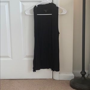 Sleeve less cardigan